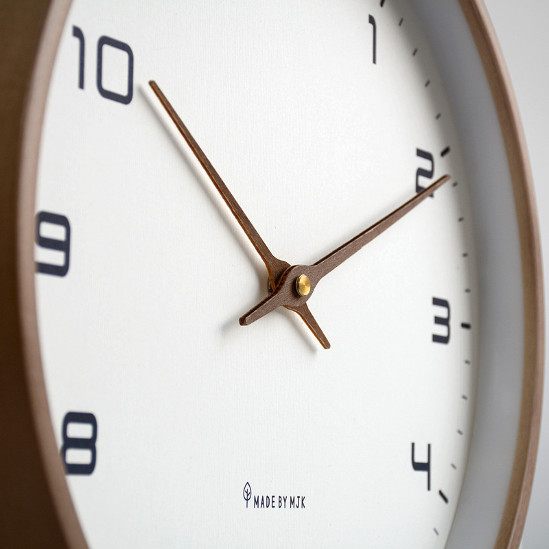 Nordic Solid Wood Wall Clock L - Luxury Watch Wall Clock recension och pris