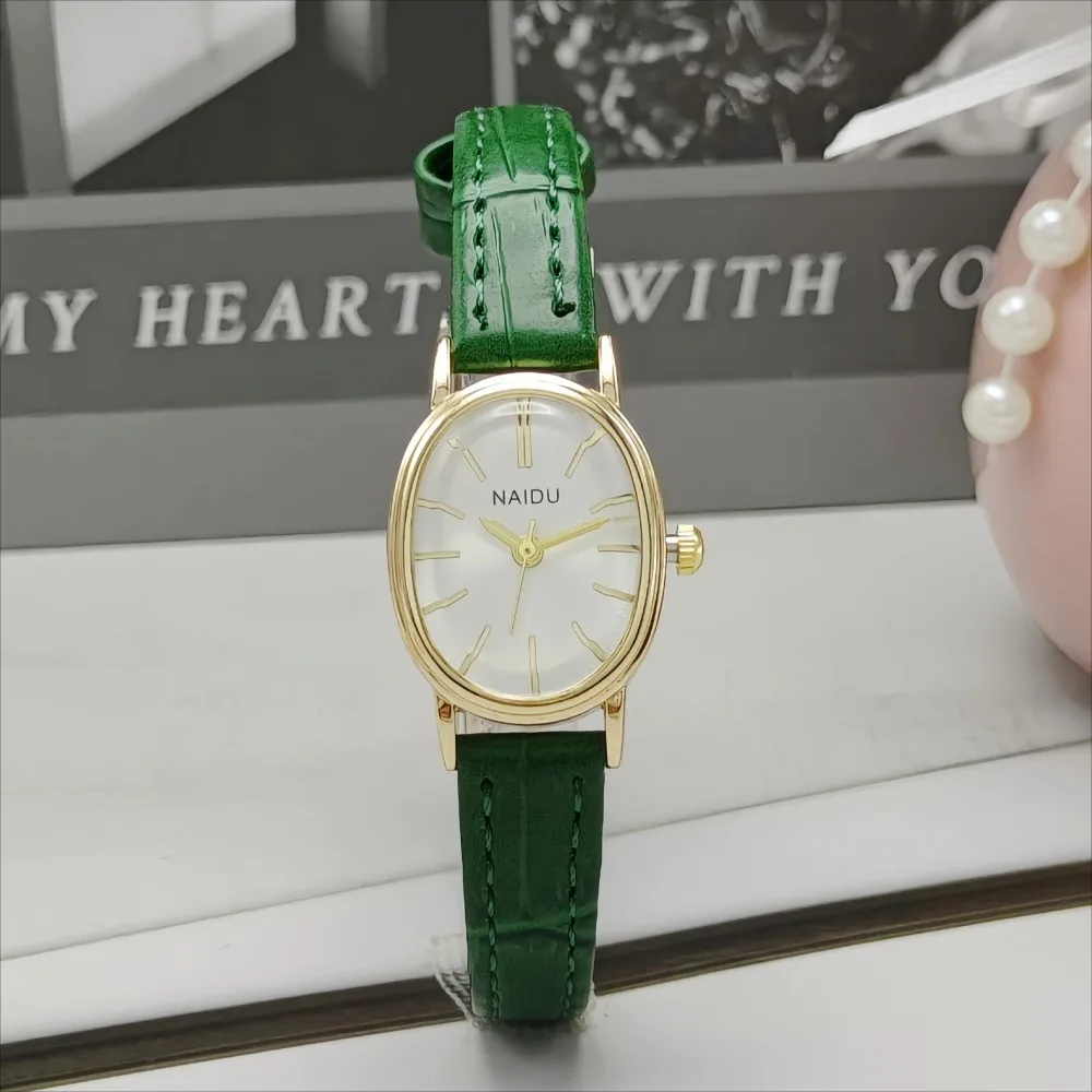 Fashion Brand Women Oval Dial  - Luxury Watch With Leather Strap recension och pris