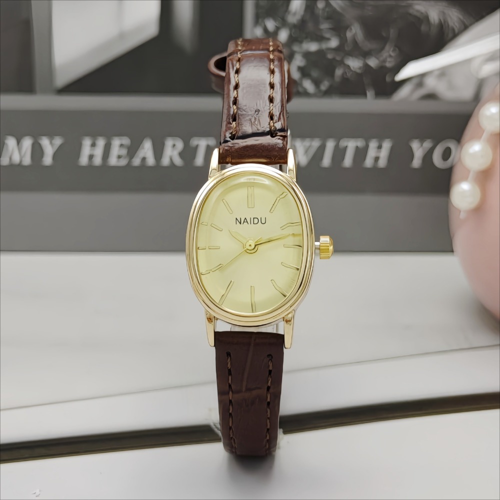 Fashion Brand Women Oval Dial  - Luxury Watch With Leather Strap recension och pris